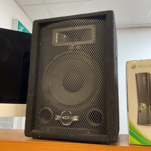Black Phonix 12 inch PA speaker for events and sound systems.