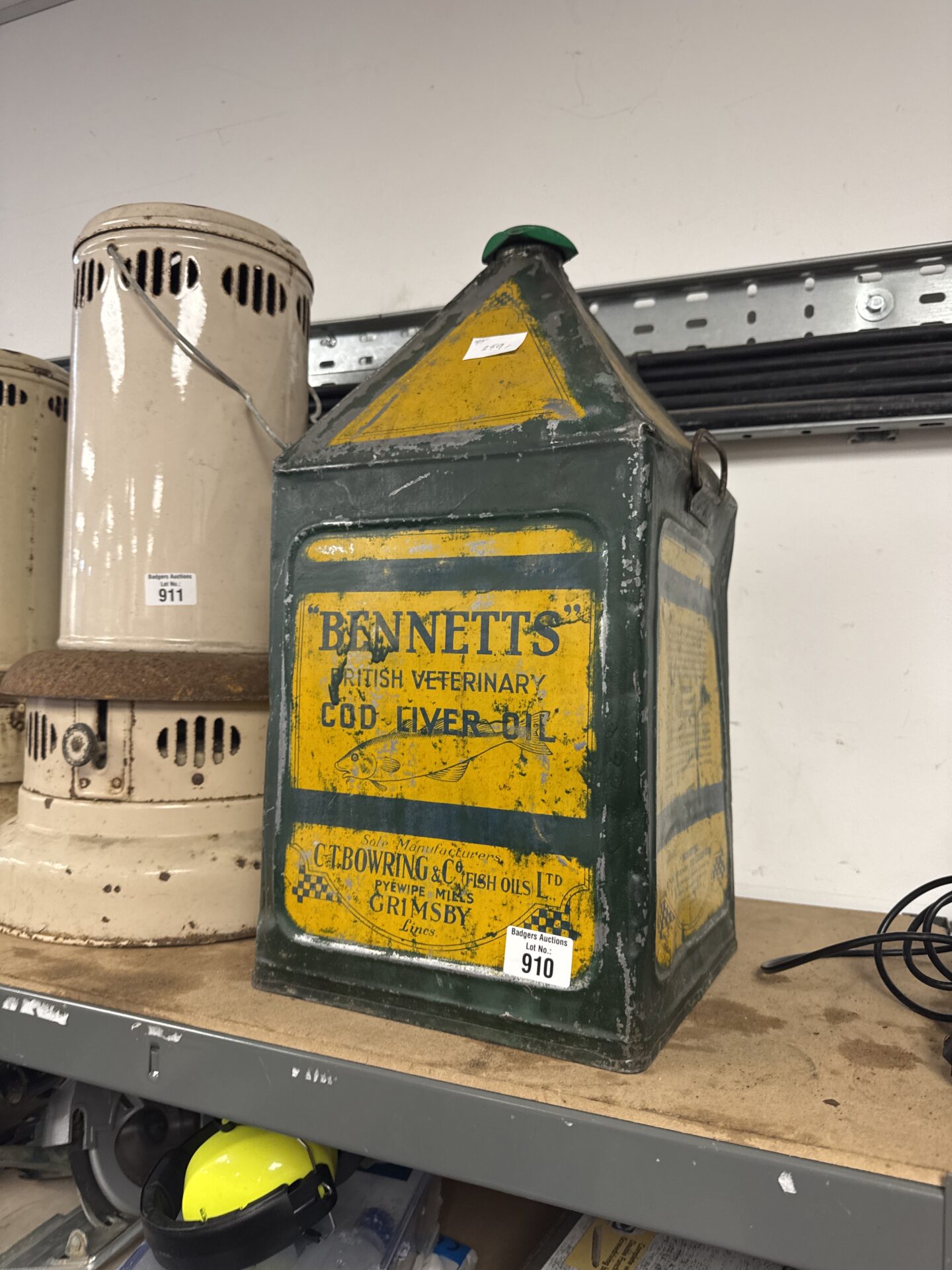 910 Vintage bennetts cod liver oil drum