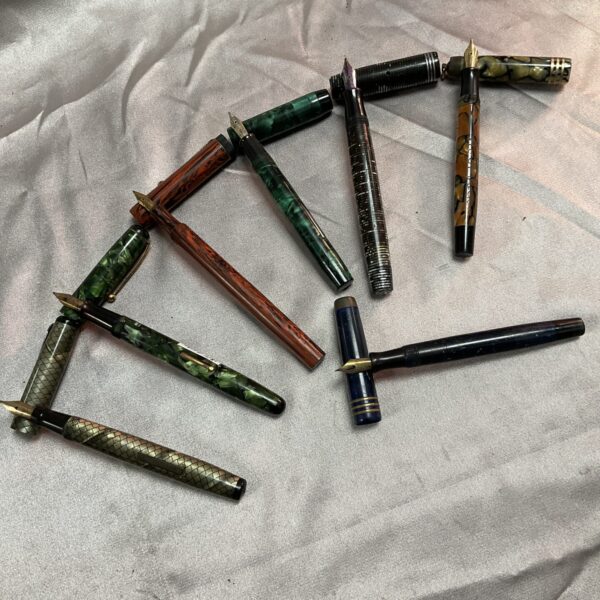 Vintage marbled fountain pen lot with gold nibs.