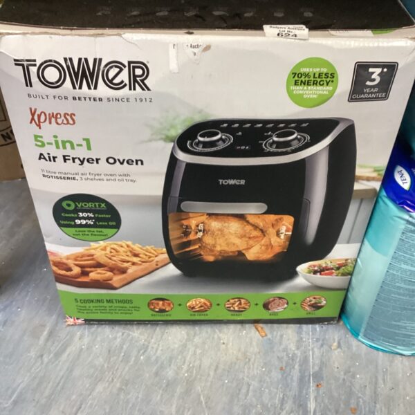 Front view of Tower 5in1 Air Fryer Oven kitchen appliance.