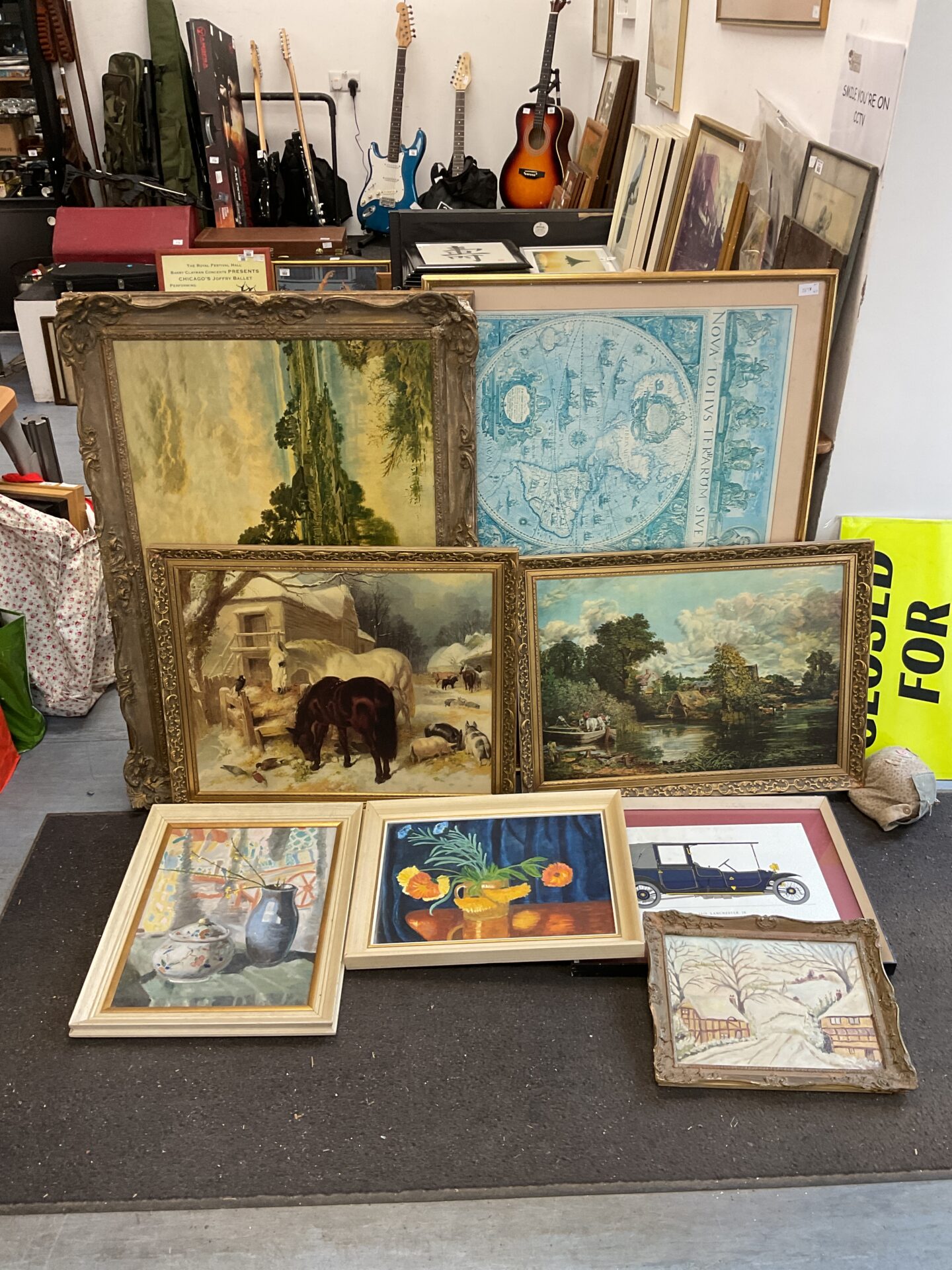 644 Lot of framed prints & artworks