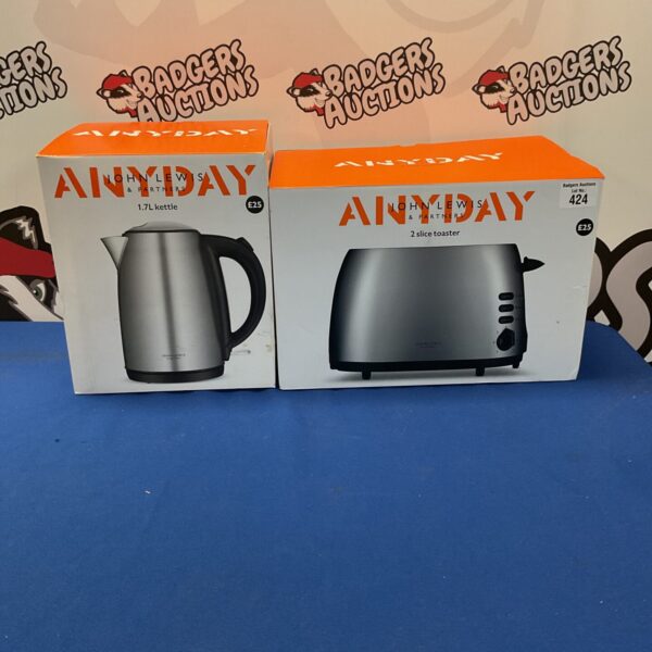 New boxed Anyday kettle and toaster set for modern kitchens.