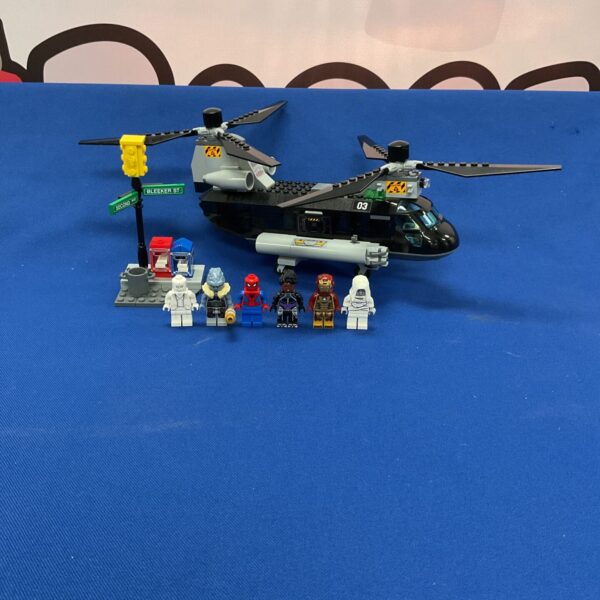 Lego Black Widow Helicopter set 76162 with minifigures.