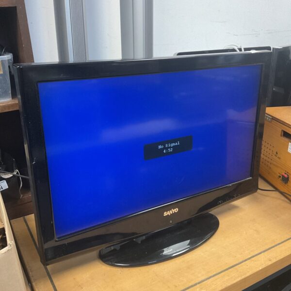 Sanyo 26 inch flat screen TV in good condition.