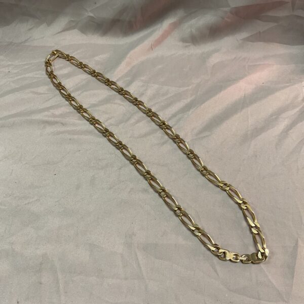 Vintage Grosse Dior necklace, gold tone Figaro chain, full view.
