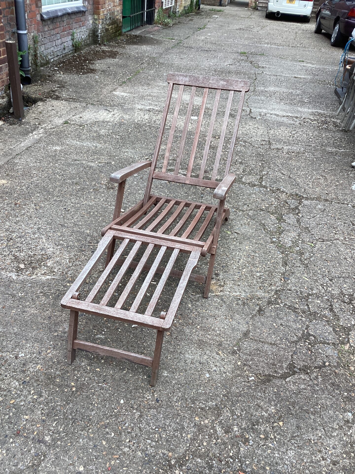 1183 Hardwood garden Sun lounger