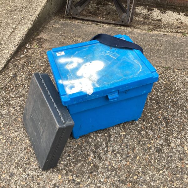 Vintage Shakespeare fishing tackle box with carry handle.