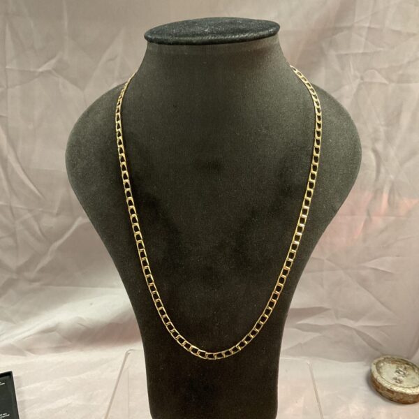 9ct gold curb chain necklace, classic vintage style jewellery.