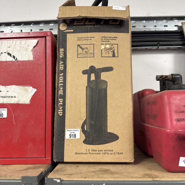 Vintage Beto cycle pump with stirrup base for bicycle inflation.