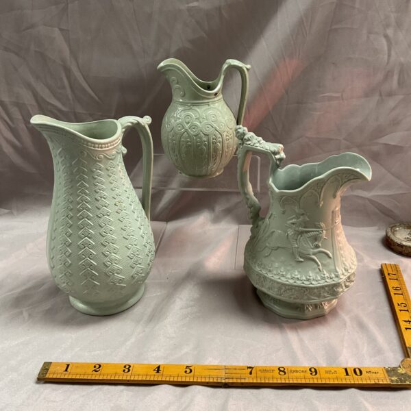 Antique 18th century saltglaze jug with Dudson Argyle pattern.