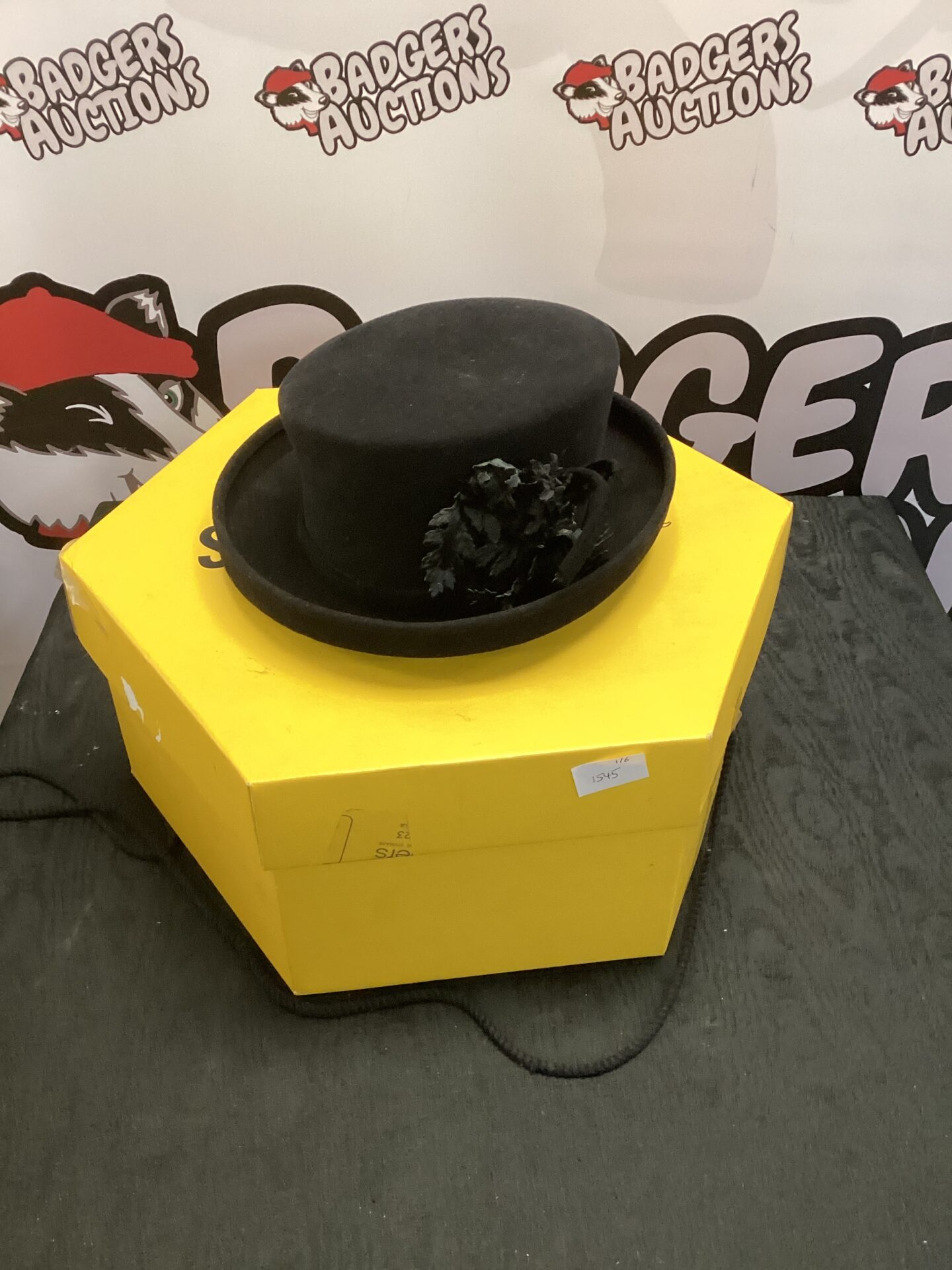 486 Philip somerville occasion hat