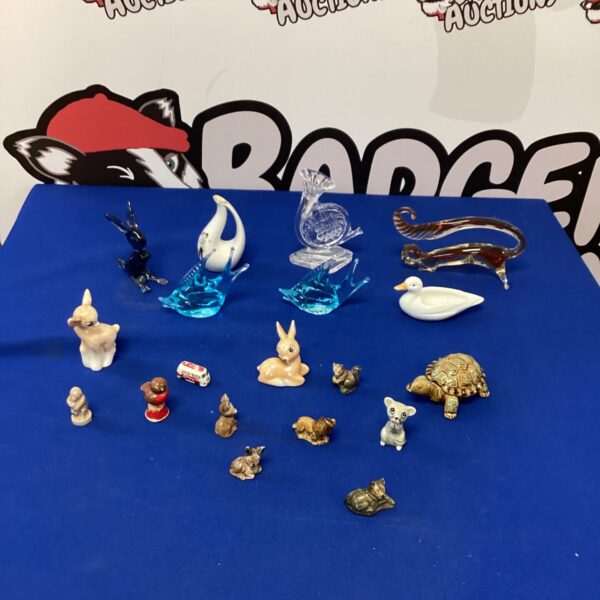 Collection of miniature figures and Murano glass ornaments.