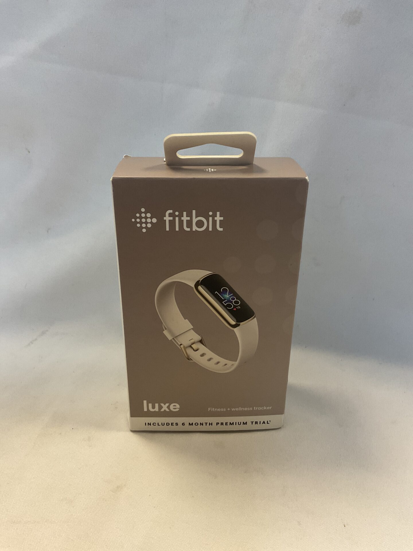 218 Fitbit luxe fitness watch