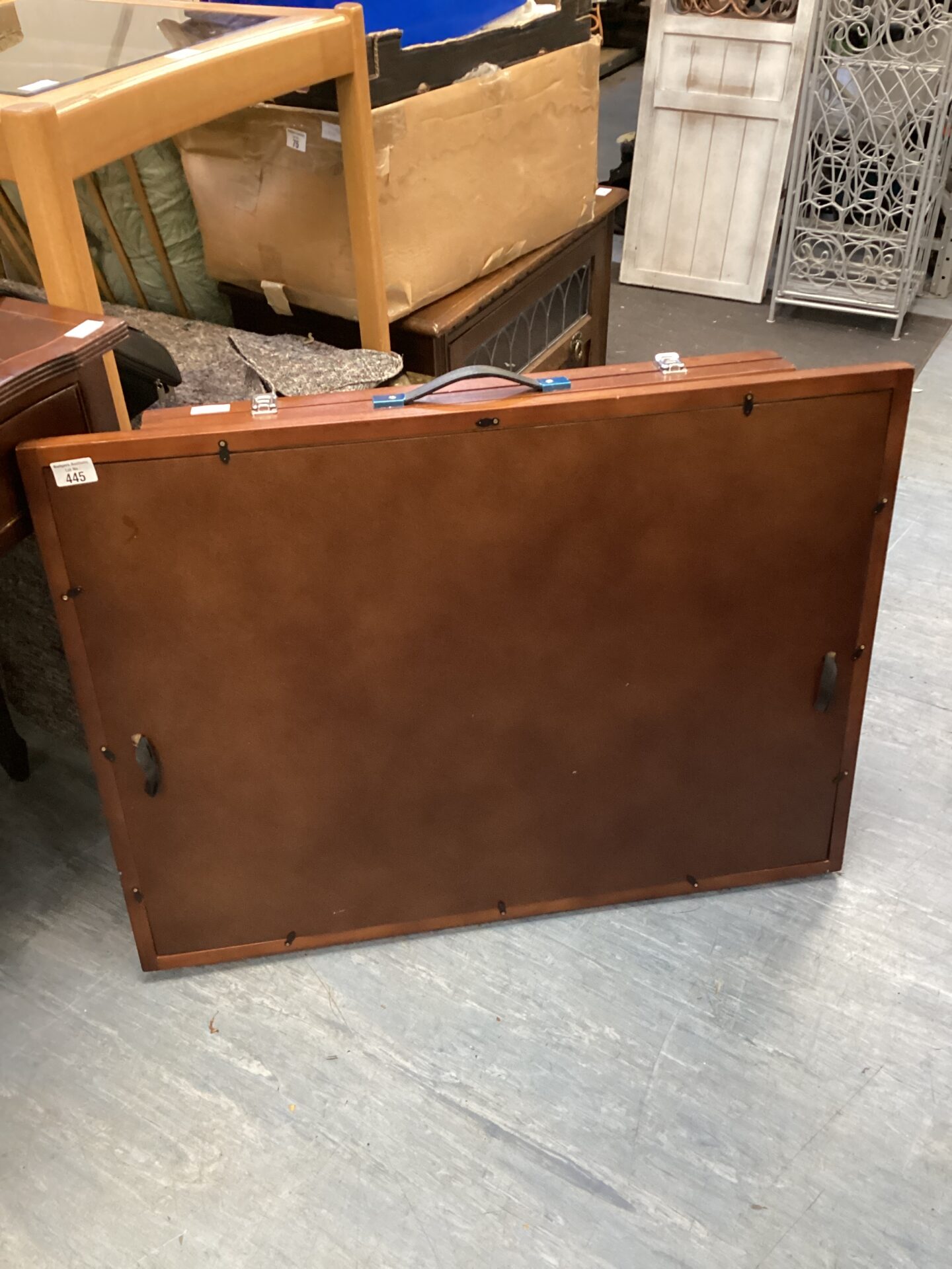 445 Folding puzzle table
