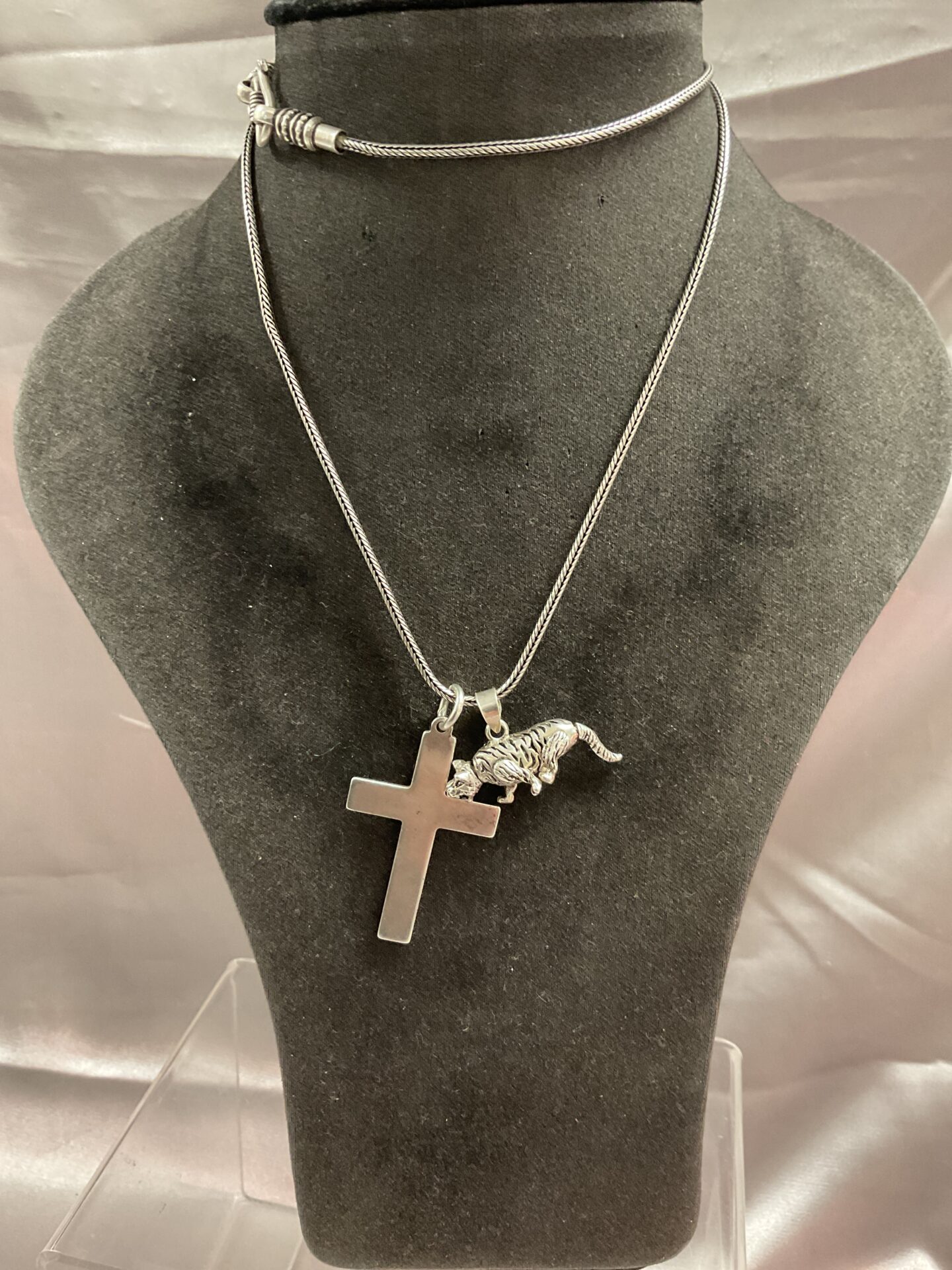 732 Articulated Silver Tiger pendant and cross On Snakelink chain 24” necklace