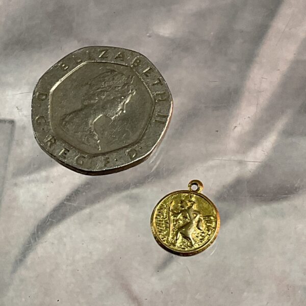 Vintage 9ct gold St Christopher charm pendant.