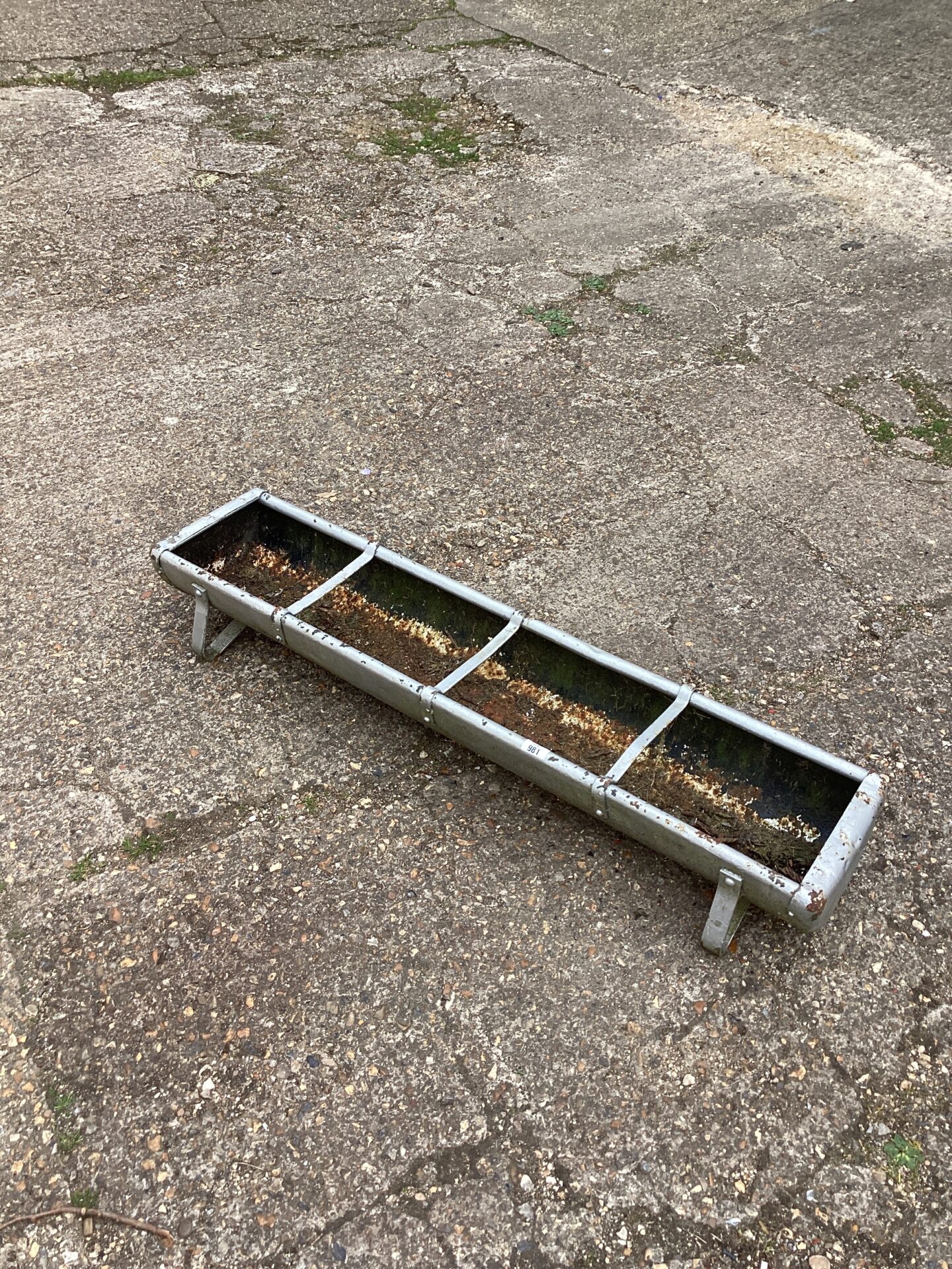 981 Metal animal feed trough
