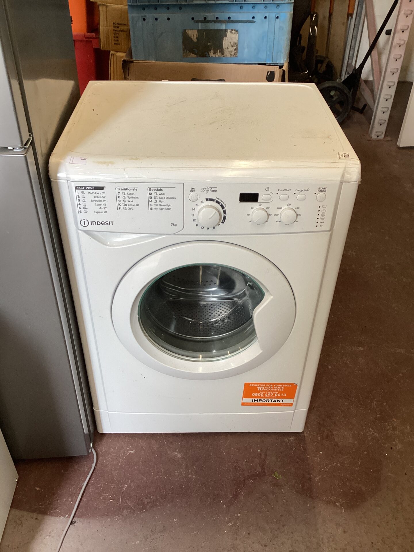 1037 Indesit Fast Zone Washing Machine
