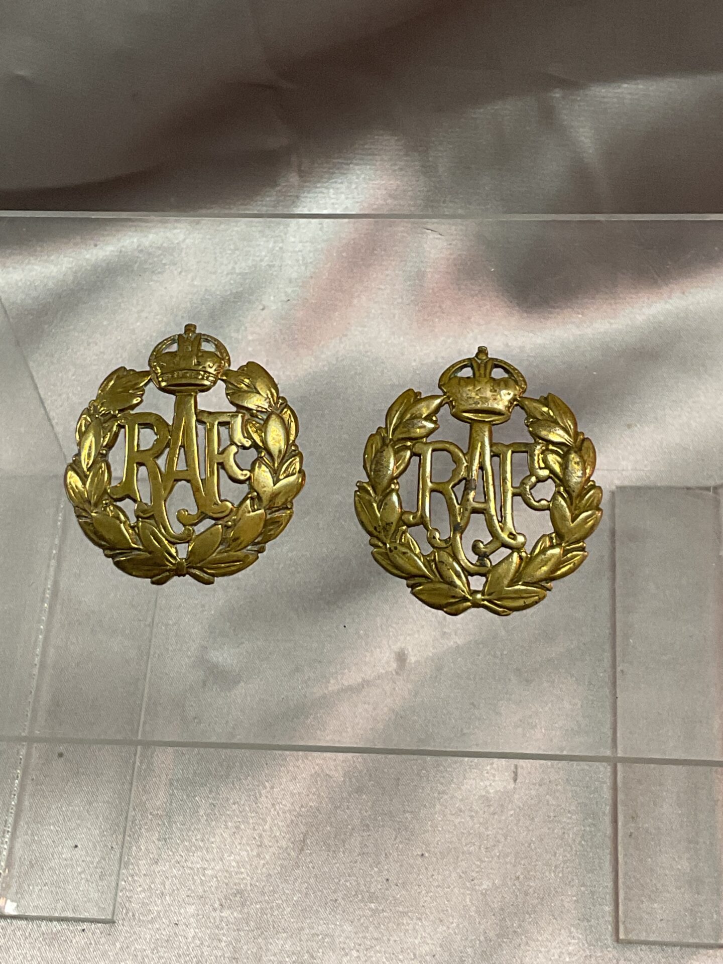 774 Two W W 2 R.A.F Brass Cap Badges