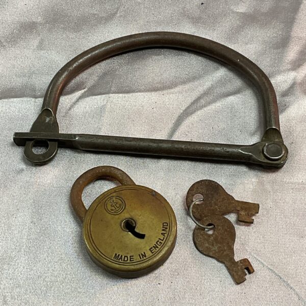 Vintage Royal Navy kit bag lock and D ring set.