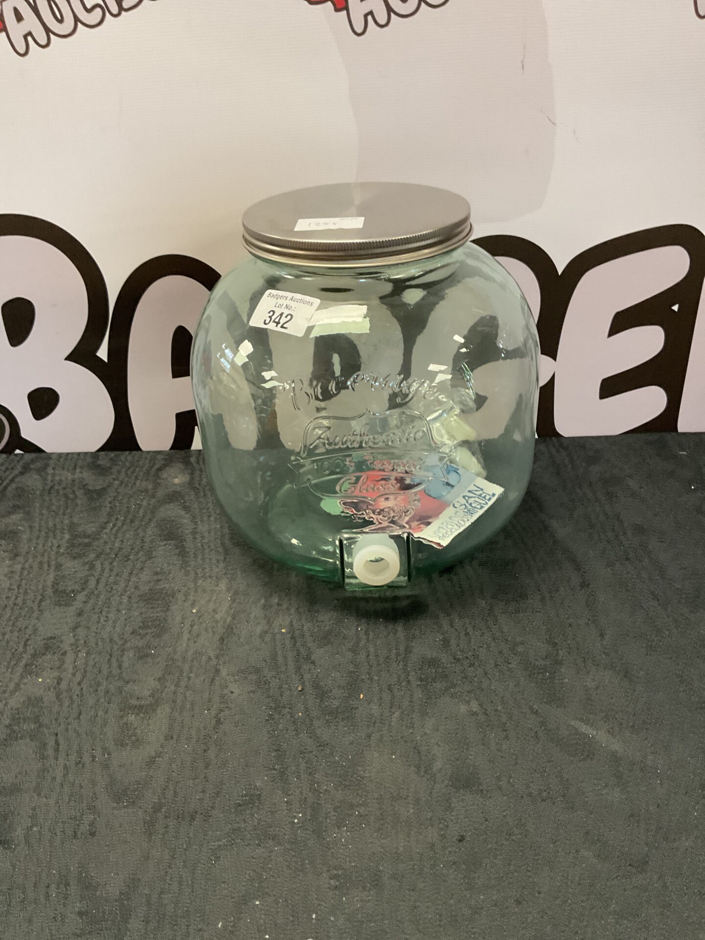 378 New glass Drinks dispenser