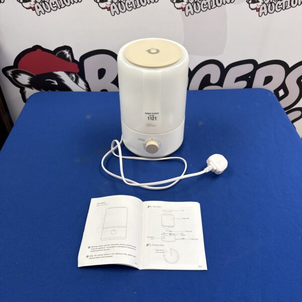 White Bear jsq-d30w1 humidifier, portable air moisture unit.