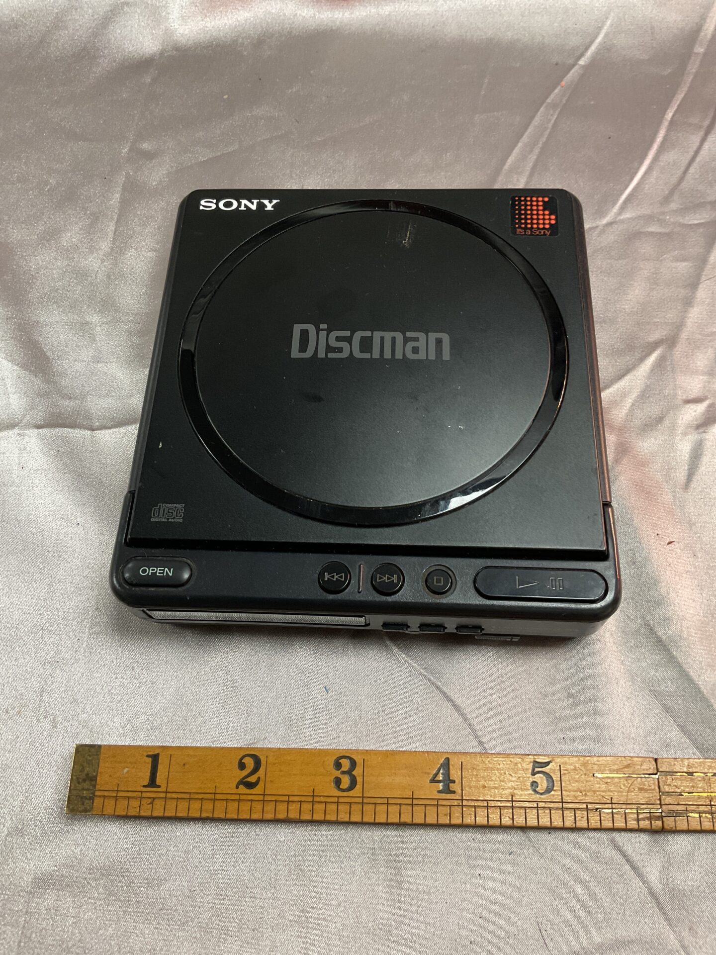 662 Vintage Sony Discman