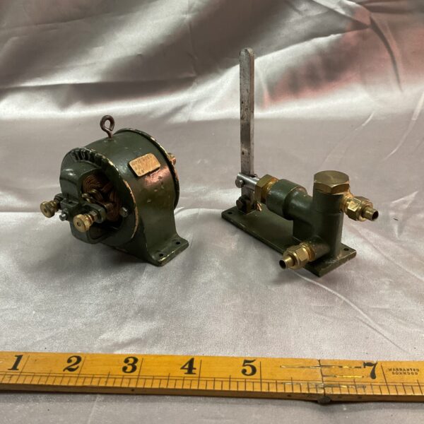 Vintage Stuart generator valve lever block for steam engines.