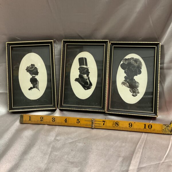 Antique Victorian silhouette picture of a figure in profile.