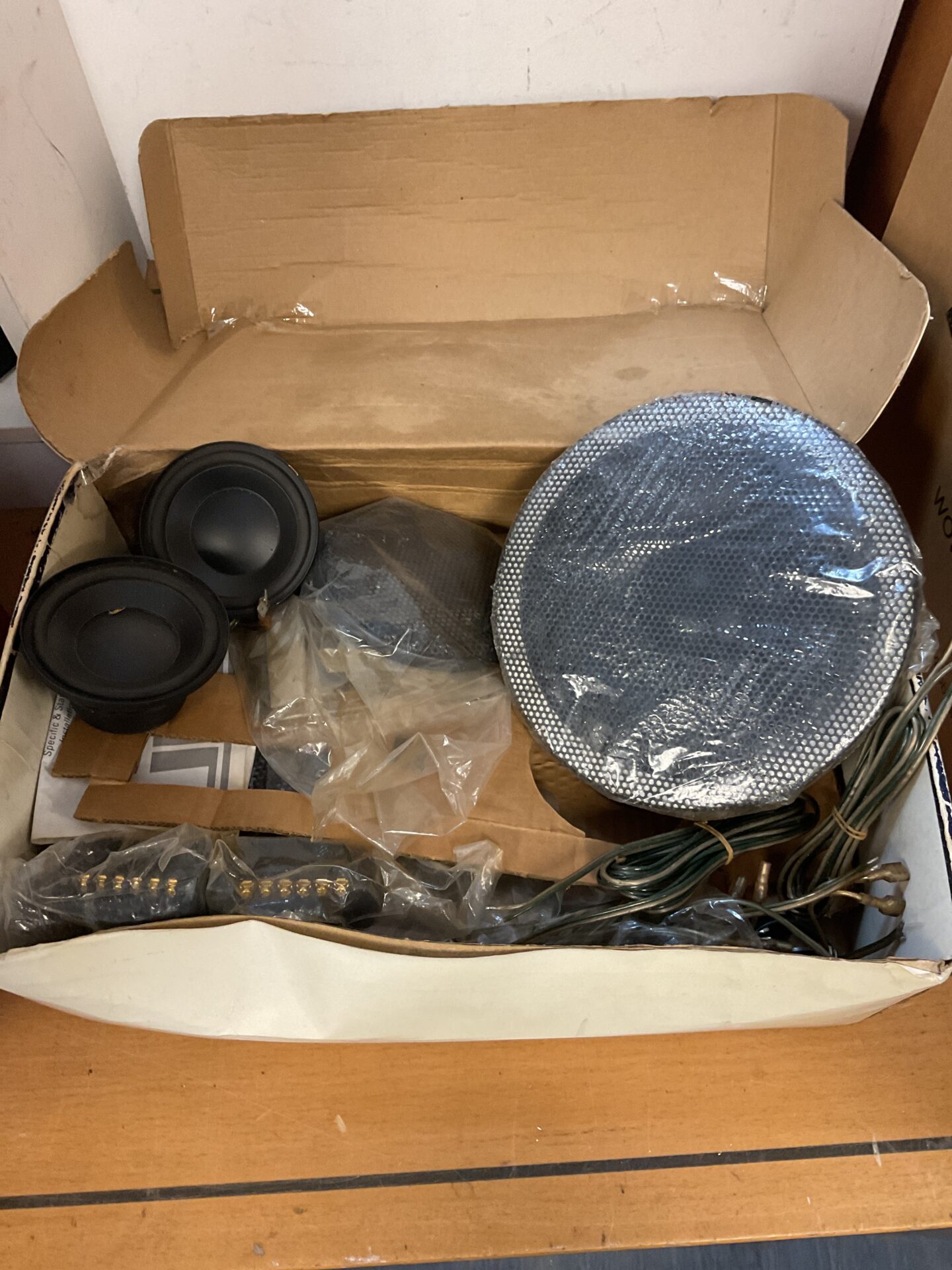 266 Mavrom car audio speakers