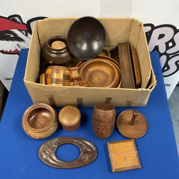 Vintage wooden bowls and treen collection with carved barrel.