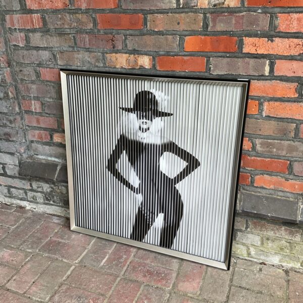 Large optical illusion art print of a fashionable lady.