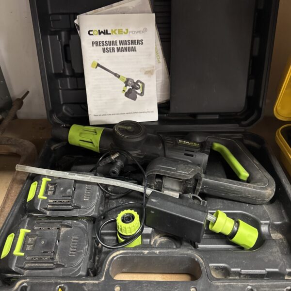 Cowlkej cordless pressure washer in a carry case, untested.