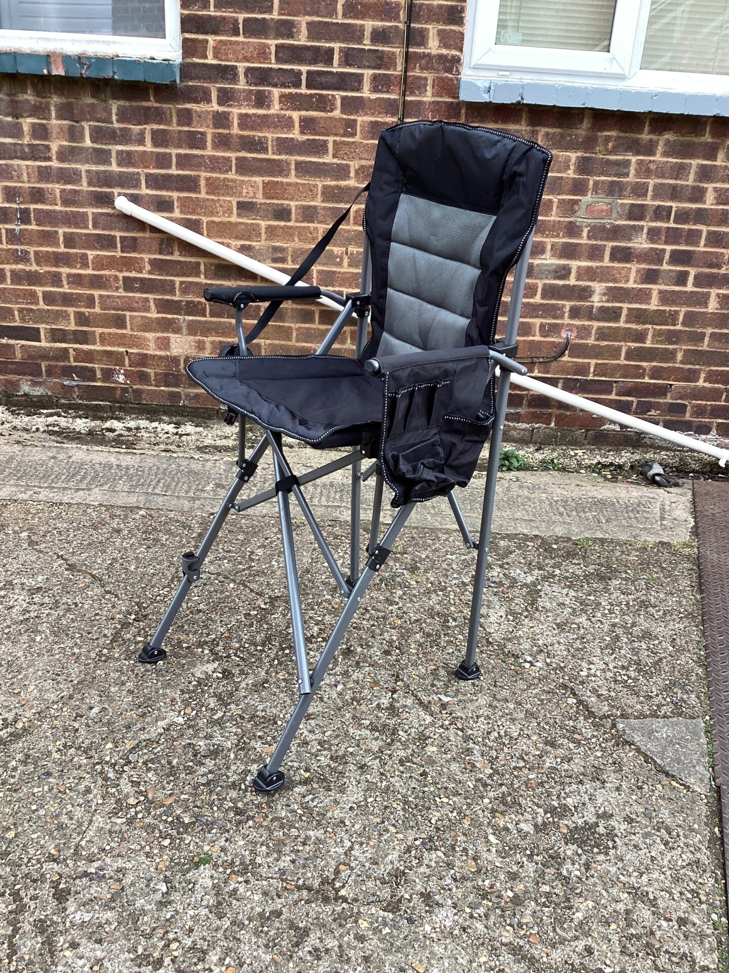 1240 Tall folding camping chair