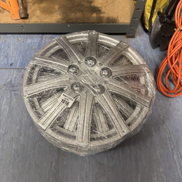 Silver 13 inch wheel trims for car styling.