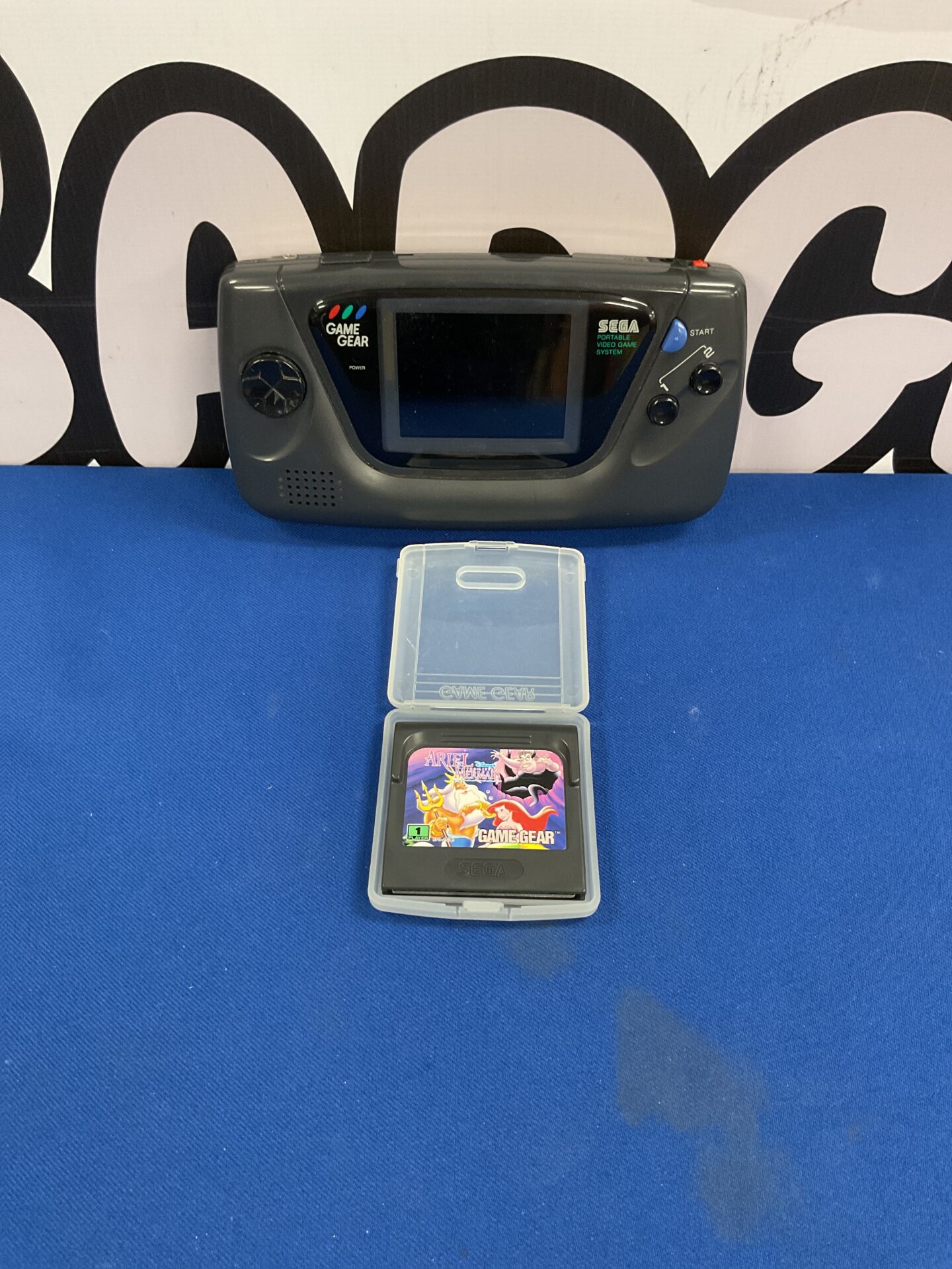 172 Sega GameGear Console With Disney’s Ariel The Little Mermaid Game Cartridge