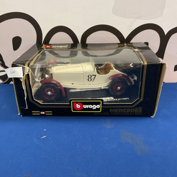 Burago 1931 Mercedes Benz SSKL diecast model car in box.