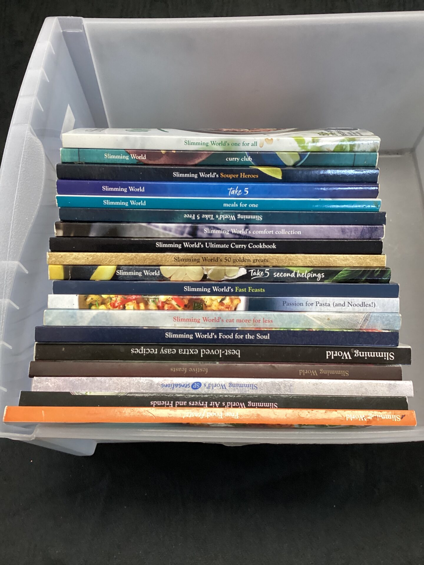 460 Box of slimming world cook books