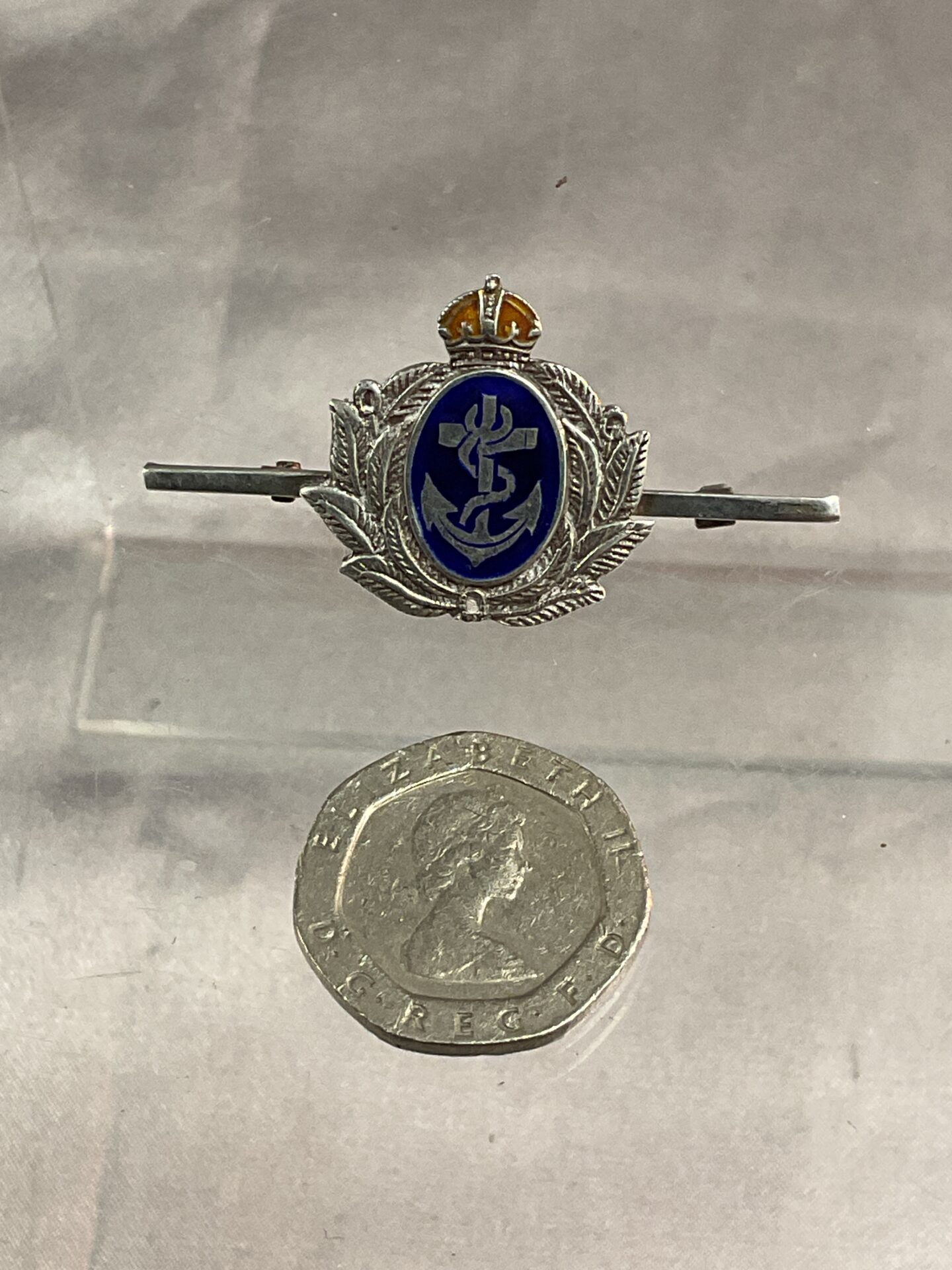 742 WW2 silver royal navy Sweetheart brooch