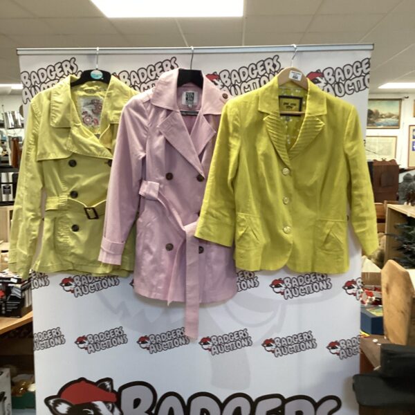 Lot of three ladies summer jackets in pink, yellow and light shades.