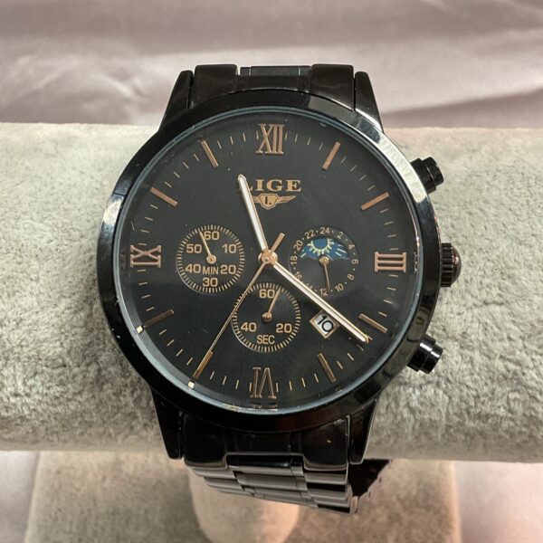 Black dial Lige quartz wristwatch with stainless steel bracelet.