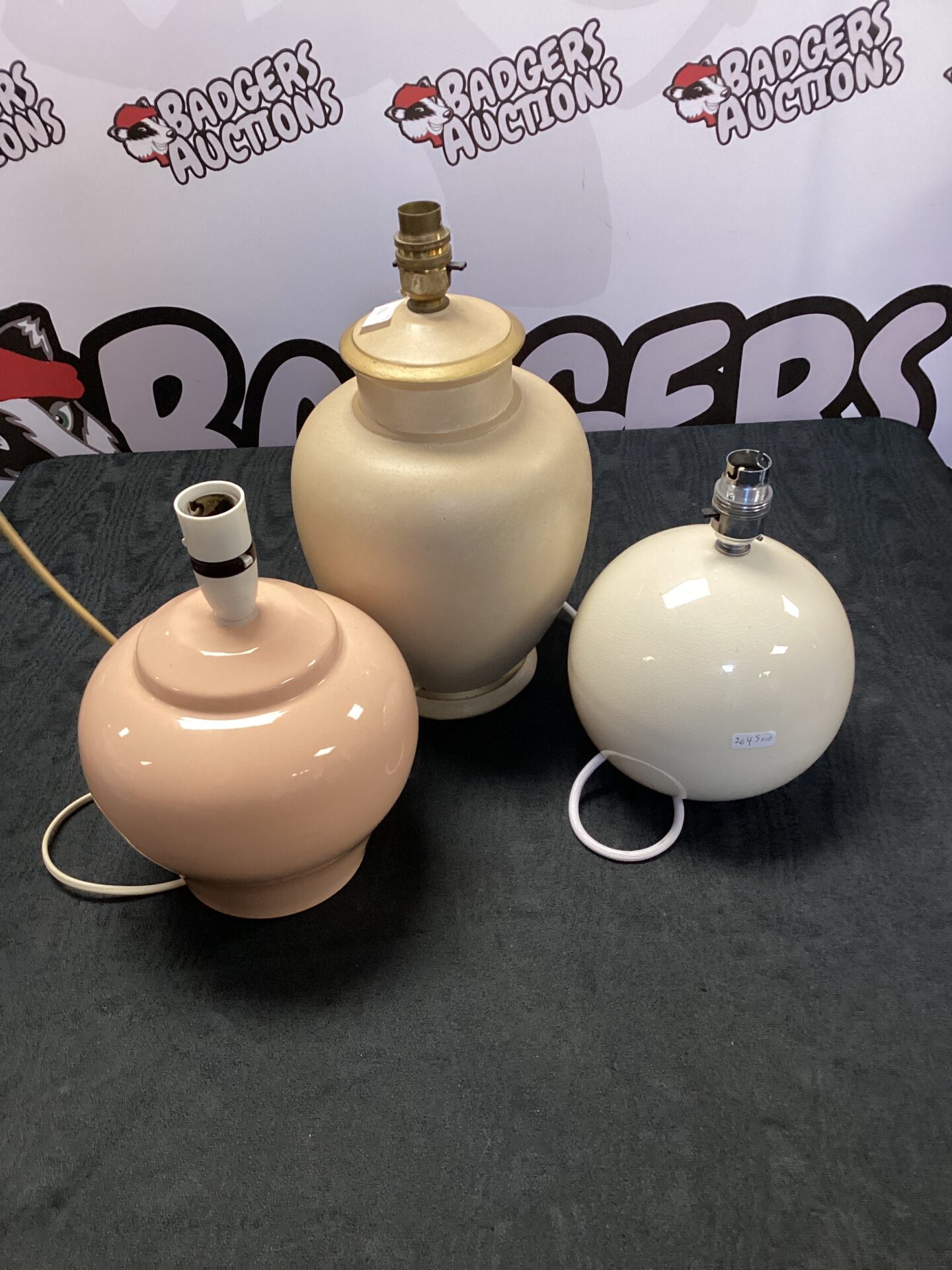 568 Three table lamps with plugs cut off