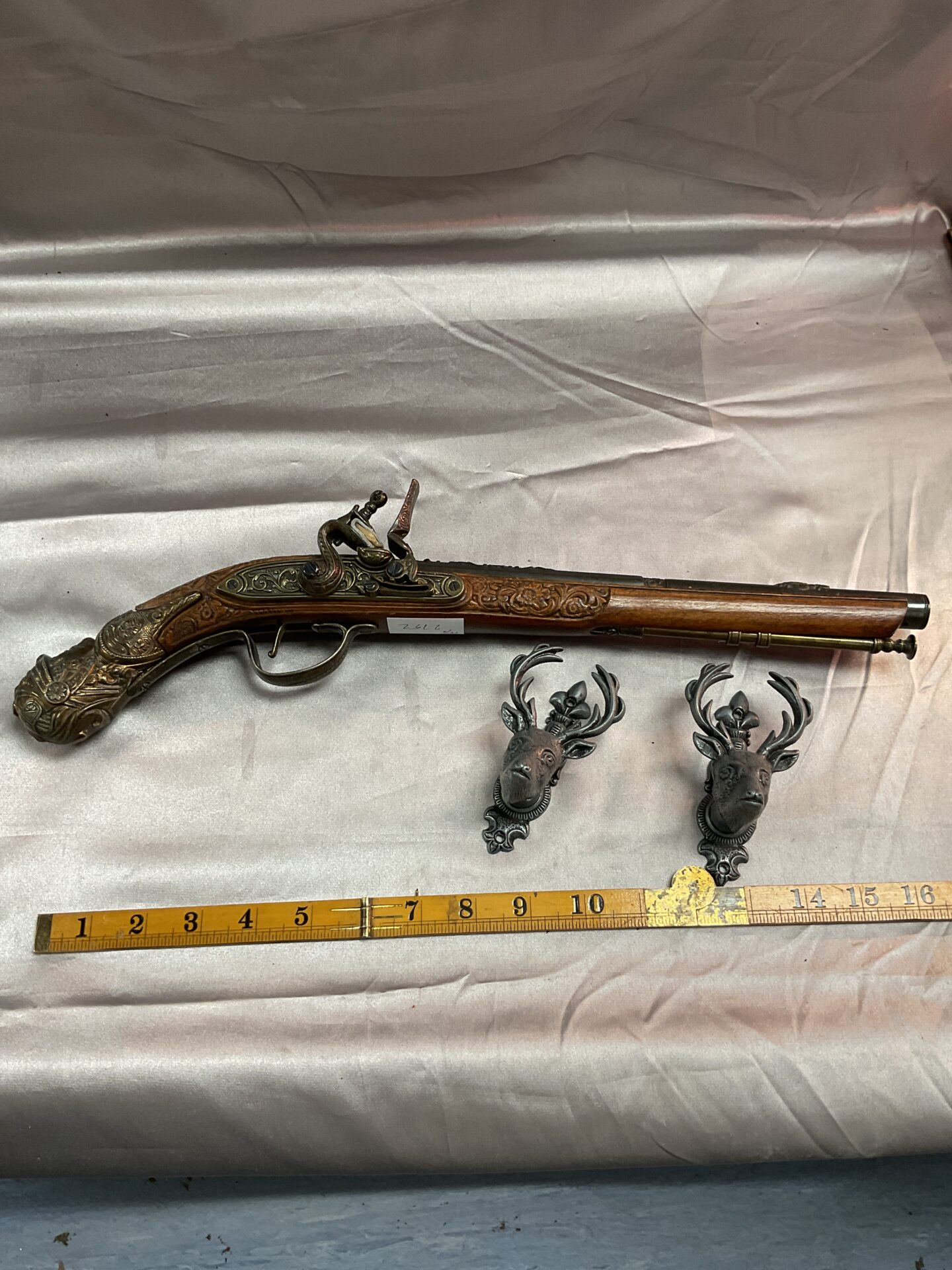 797 Reproduction 17th century German model 2 flintlock pistol with wall brackets