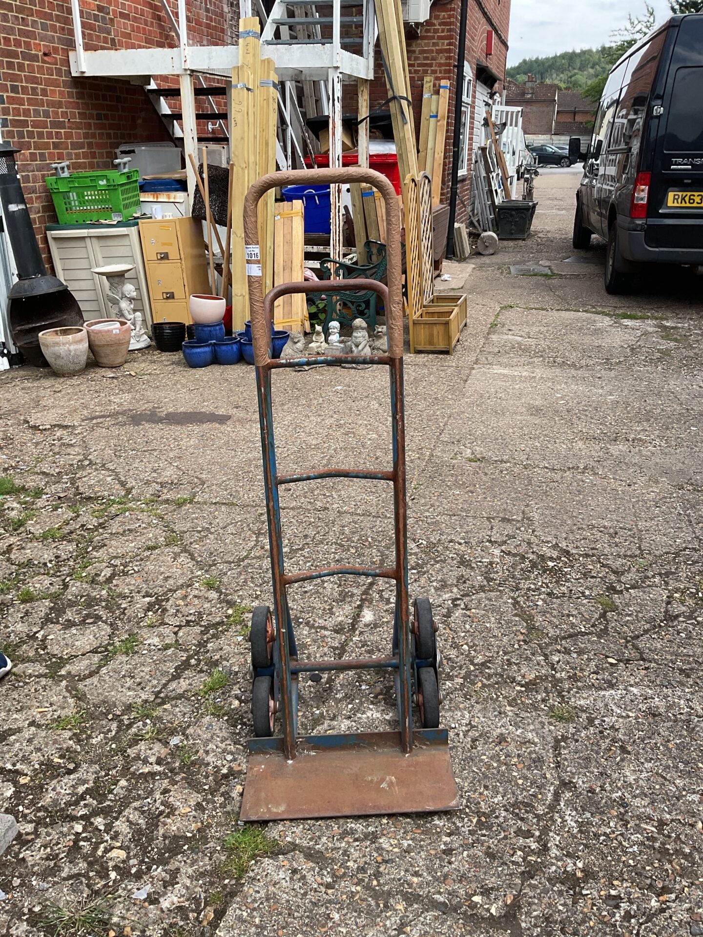 1016 Heavy duty savk barrow