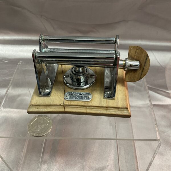 Vintage Italian toothpaste tube squeezer, metal bathroom accessory