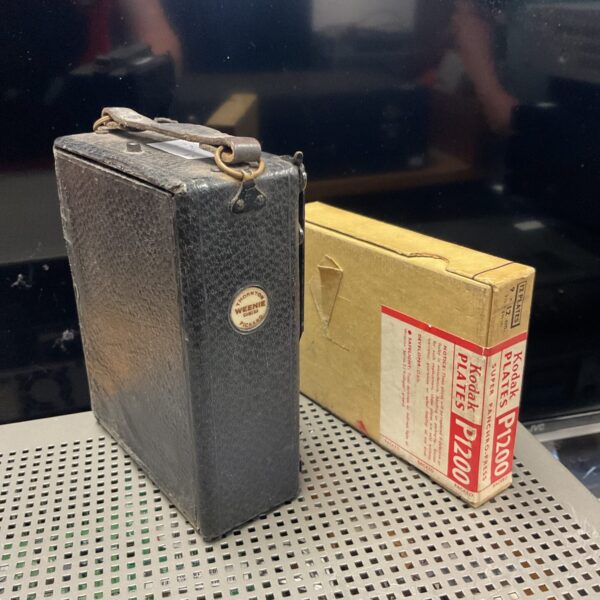 Antique Pickard Thornton Weenie plate camera, early 20th century.