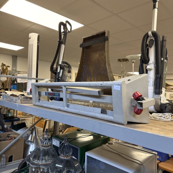 Used Bosch GTA 2600 extendable saw horse for woodworking projects.