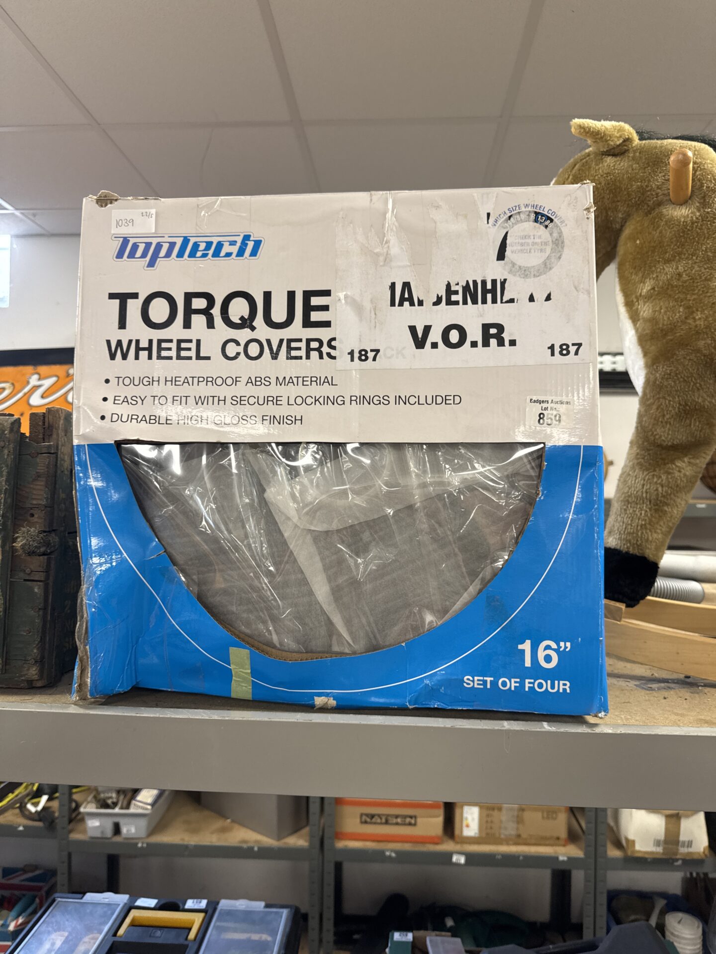 952 Set of 16” top tech torque wheel trims – new