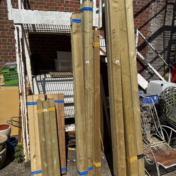 Lot of three timber bundles for DIY projects.