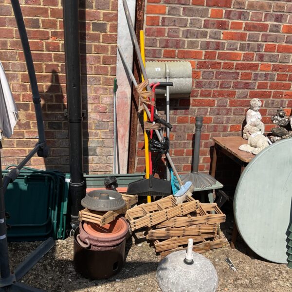 Mixed garden tools and terracotta pots in a joblot.